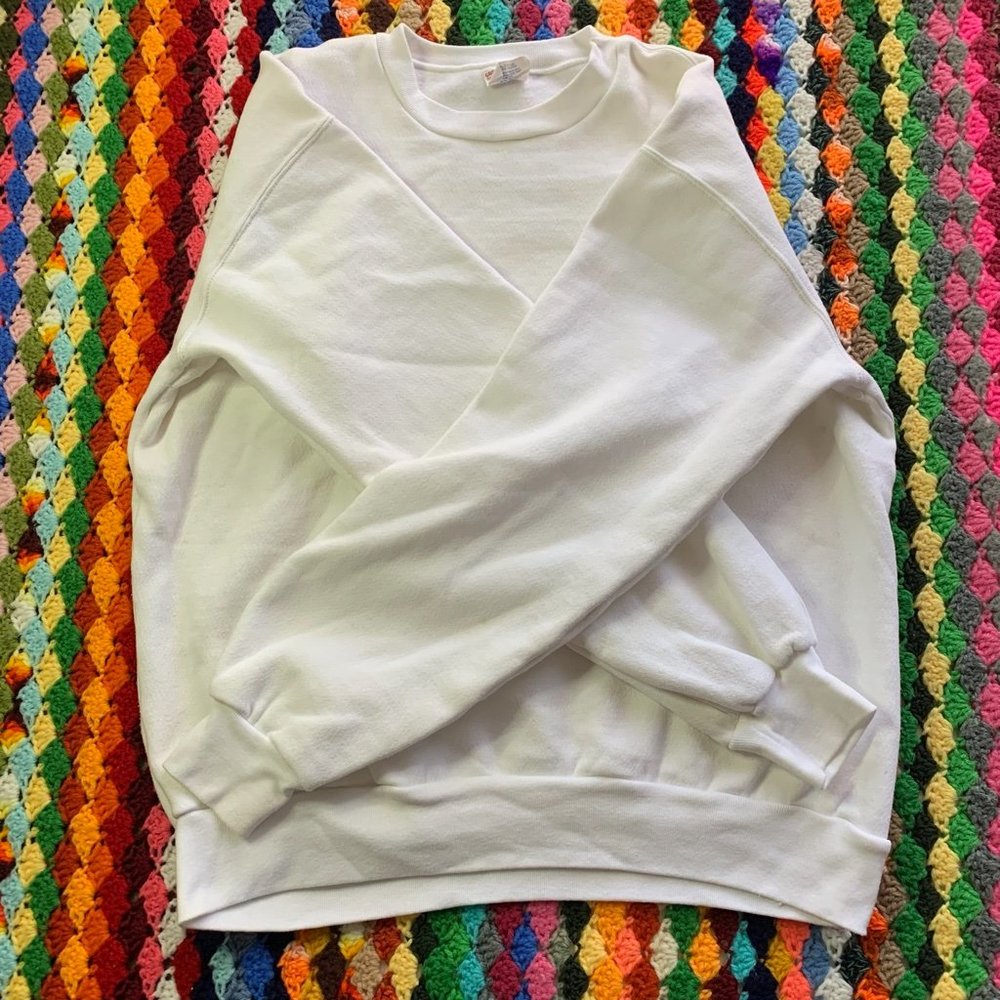 Vintage 90s Orlando Q-12 Embroidered Oversized Crewneck Sweatshirt Disne… - Picture 11 of 14